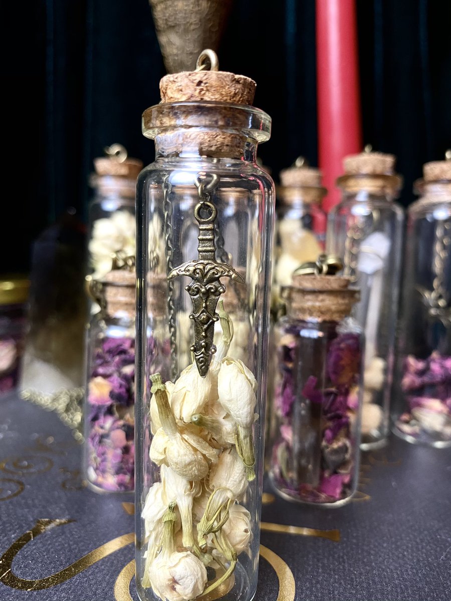 ♡ Circe’s Apothecary Capsules ♡ ✧ Circe was renowned for her vast knowledge of potions and herbs. ✧➺ every item in this thread will be available on 10/30 at 6pm central➺ all items are under $30, many at $10 and $15 ➺ set an alarm!