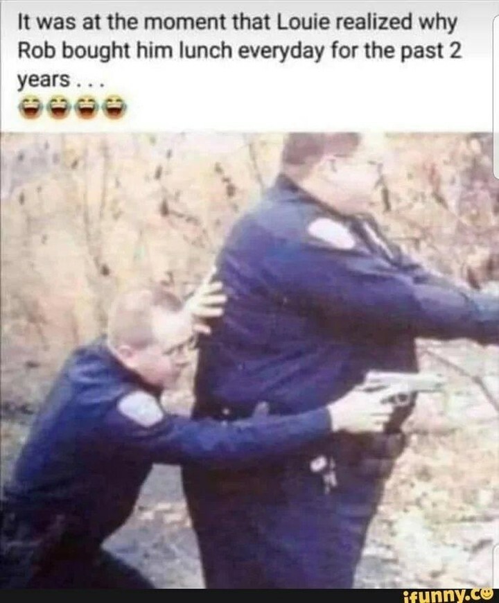 thehivehq's tweet image. #smartcop
#gotyoursix
#donutknowwhatyourtalkingabout

~Derka instagr.am/p/CG8Kl9wja39/