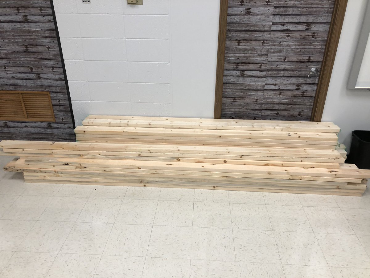 DustinJenkerson's tweet photo. Excited about the first stage of the first ever 18 hole FMS mini-golf course! https://t.co/dxLdAltCiL