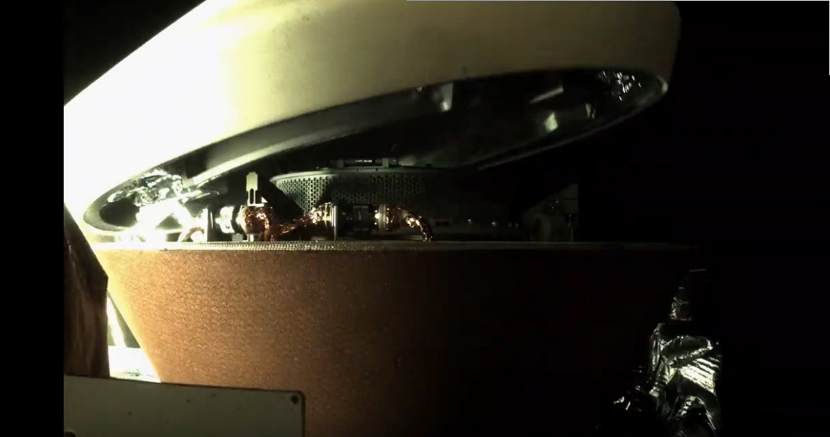 planet4589's tweet photo. The O-Rex sample capsule is closed! https://t.co/Gy7AZydawb