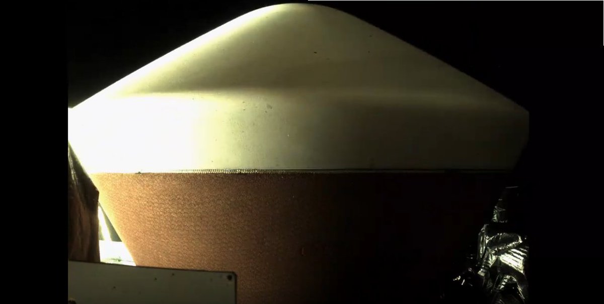 planet4589's tweet photo. The O-Rex sample capsule is closed! https://t.co/Gy7AZydawb