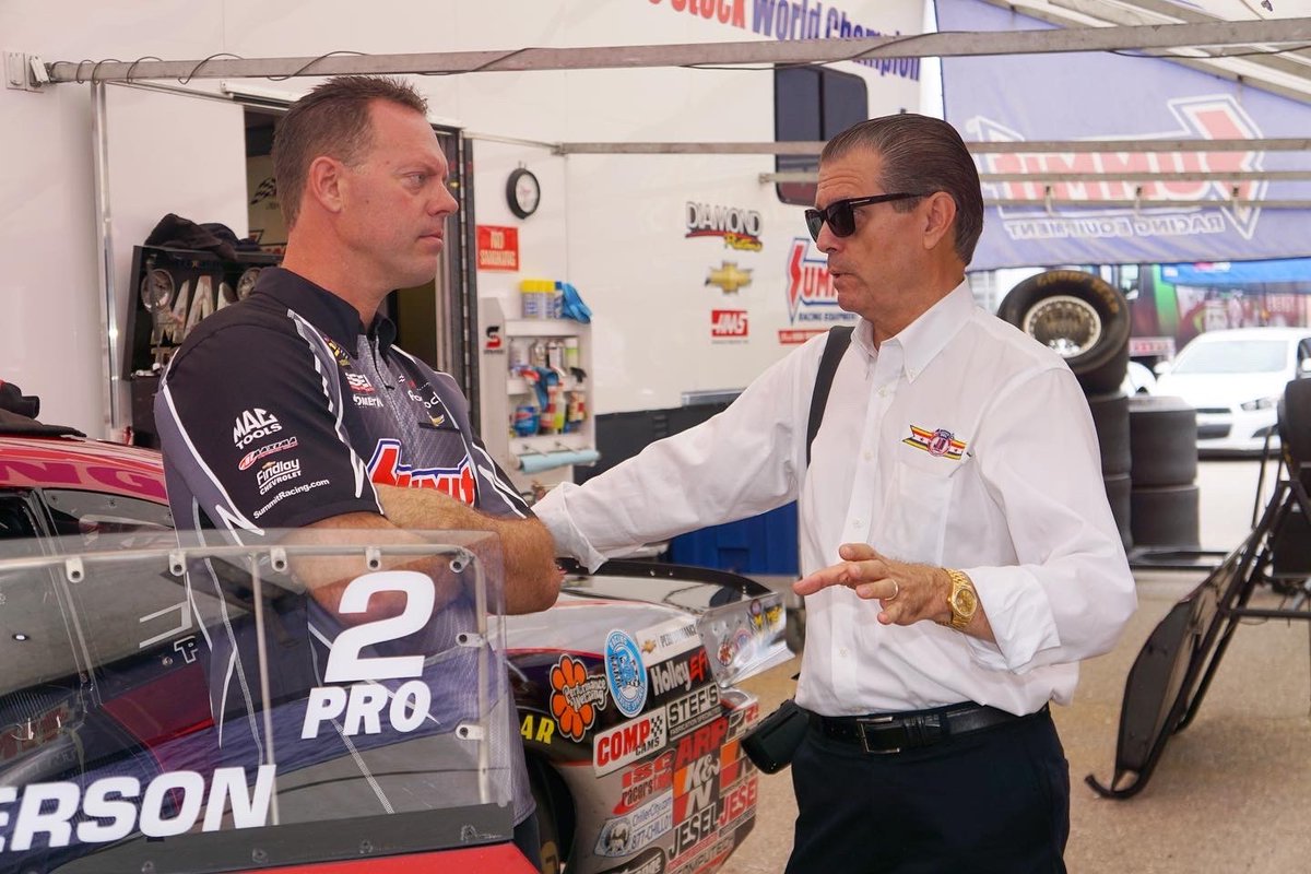 JusticeBrosInc's tweet photo. #tbt to all the grt memories that we have had w/@JasonLine_PS as he enters his last @nhra race wknd. Over our 10 yr partnership we have been able to witness as Jason accomplished achievement after achievement.

All the best this wknd Jason, lets end the #FinishLineTour w/a Wally. https://t.co/F4FIptWIhz