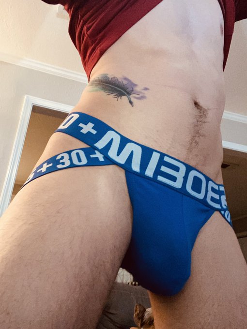 1 pic. Follow me on onlyfans  @xanderdrakes                                                      ?#erotic