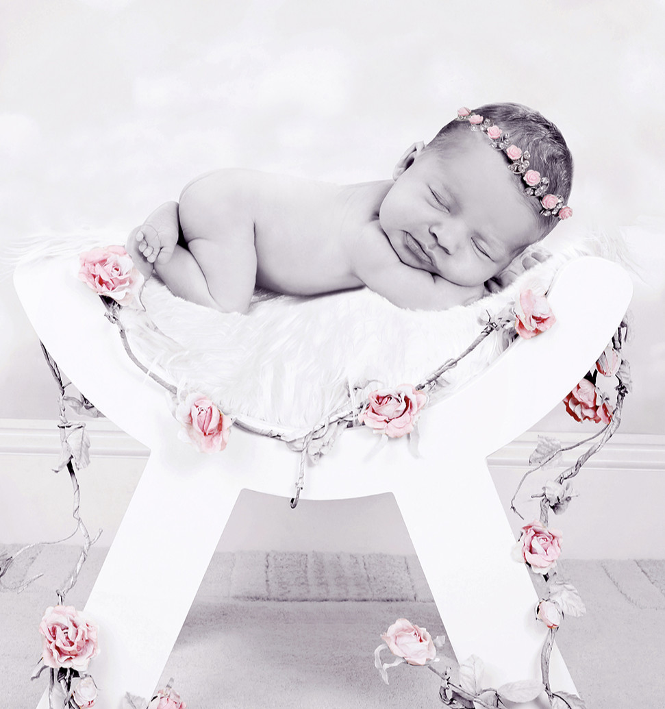 Newborn baby girl Maeve at 10 days 😍
SALE Prices published on website: bit.ly/35rMOvr
#newborn #baby #photography