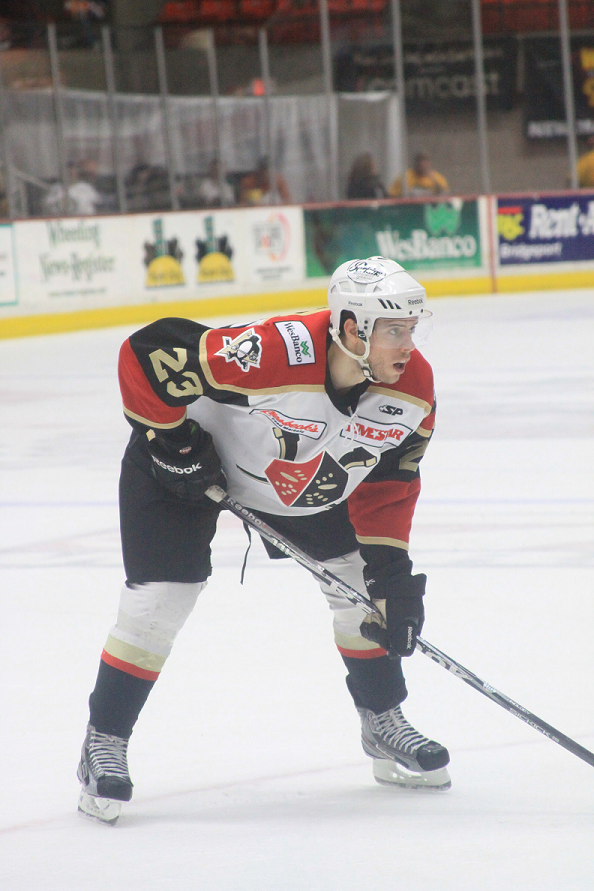 WheelingNailers's tweet photo. This Date in Nailers History:

On this date in 2011, a hat trick by @cbarton23 propelled the Nailers to a 6-4 triumph over the Trenton Titans. All three of Barton's goals were assisted by Patrick Johnson &amp; Nick Plastino, and had the same five Wheeling players on the ice. https://t.co/r1hZFz2PnO