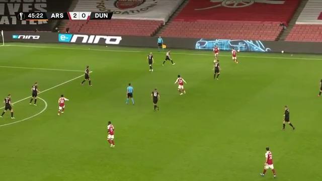 What a stunner from Nicolas Pépé 