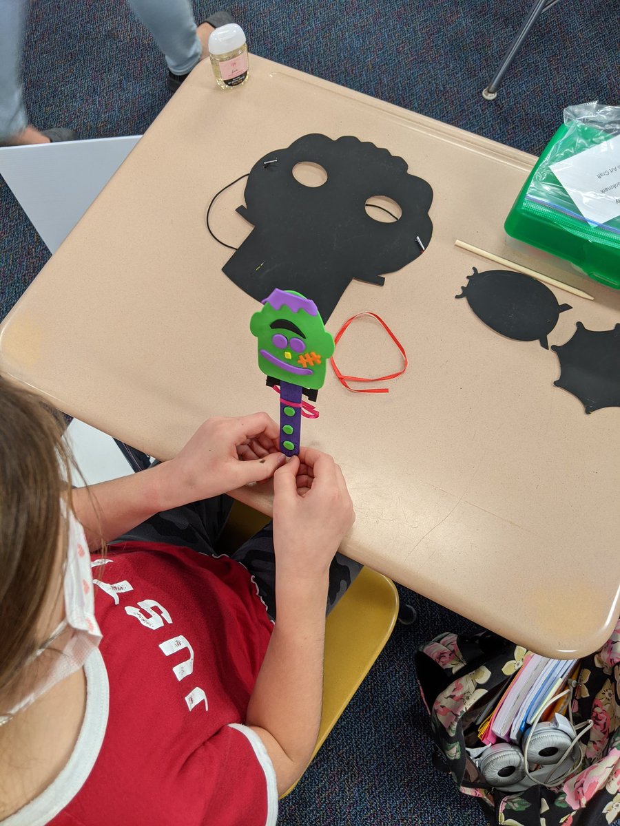 Melanie Soprano tweet media