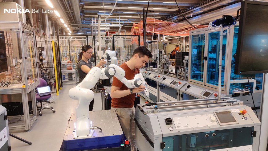 Happy #InternetDay 🌐

We’ve partnered with Aalborg University to integrate #IIoT systems for the factories of the future.

Learn more about how their 5G Smart Production Lab is using #4G, #5G, &amp; positioning Wi-Fi 6 tech to help with manufacturing: nokia.ly/35GloSQ