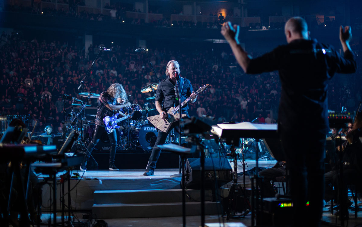 KQED's tweet photo. Metallica and the San Francisco Symphony join forces once again on stage for a special concert performance. Don't miss “Metallica and the San Francisco Symphony: S&amp;M2” airing TONIGHT at 9pm on KQED 9. https://t.co/NnVn8t6ol7