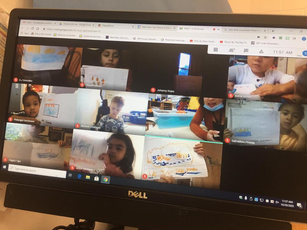 smorales1231's tweet photo. Pumpkin sink or float experiment! We graphed it and tested it out. Then we drew our observations in our science journals. 👨🔬👩🔬#Room10rocks #prekscientists @wnyecc @Ms_Shana_ECS https://t.co/cqYGwJuvZC
