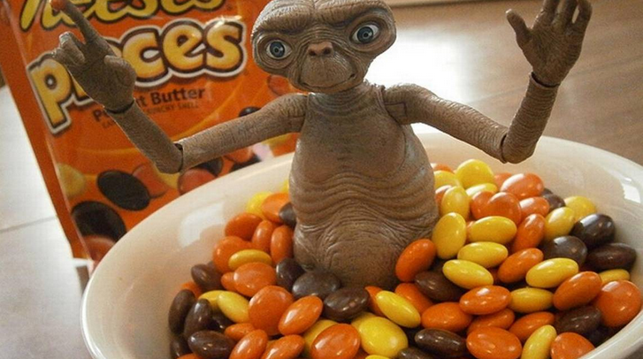 1. 1982: E.T. + Reese’s PiecesThe main character, Elliott, guides E.T. around the house by dropping bits of candy on the floor. What candy was it? Reese’s. In a few weeks, Sales jumped 65%
