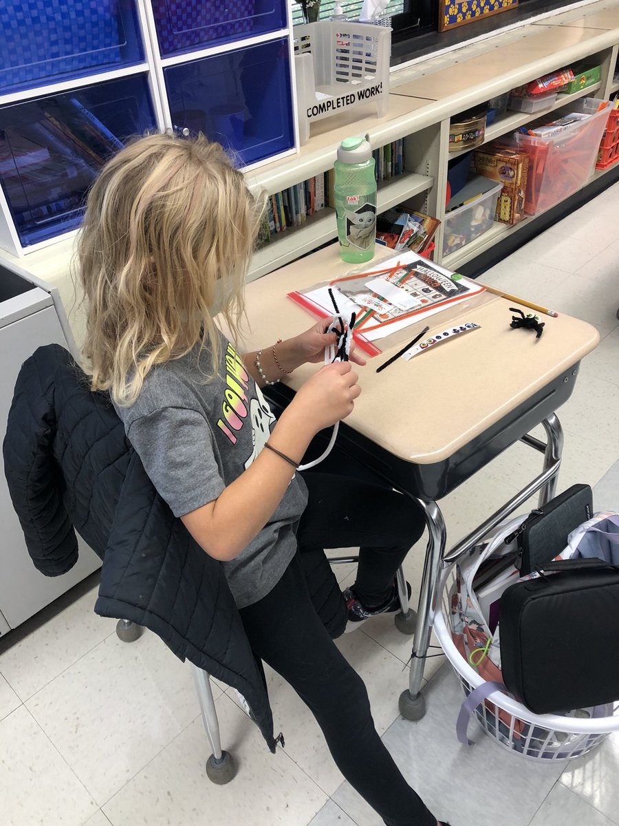 What a fun Zoom/Room Halloween celebration! Thank you parent volunteers!! 👻<a href="/WindsorWildcats/">WindsorWildcats</a>