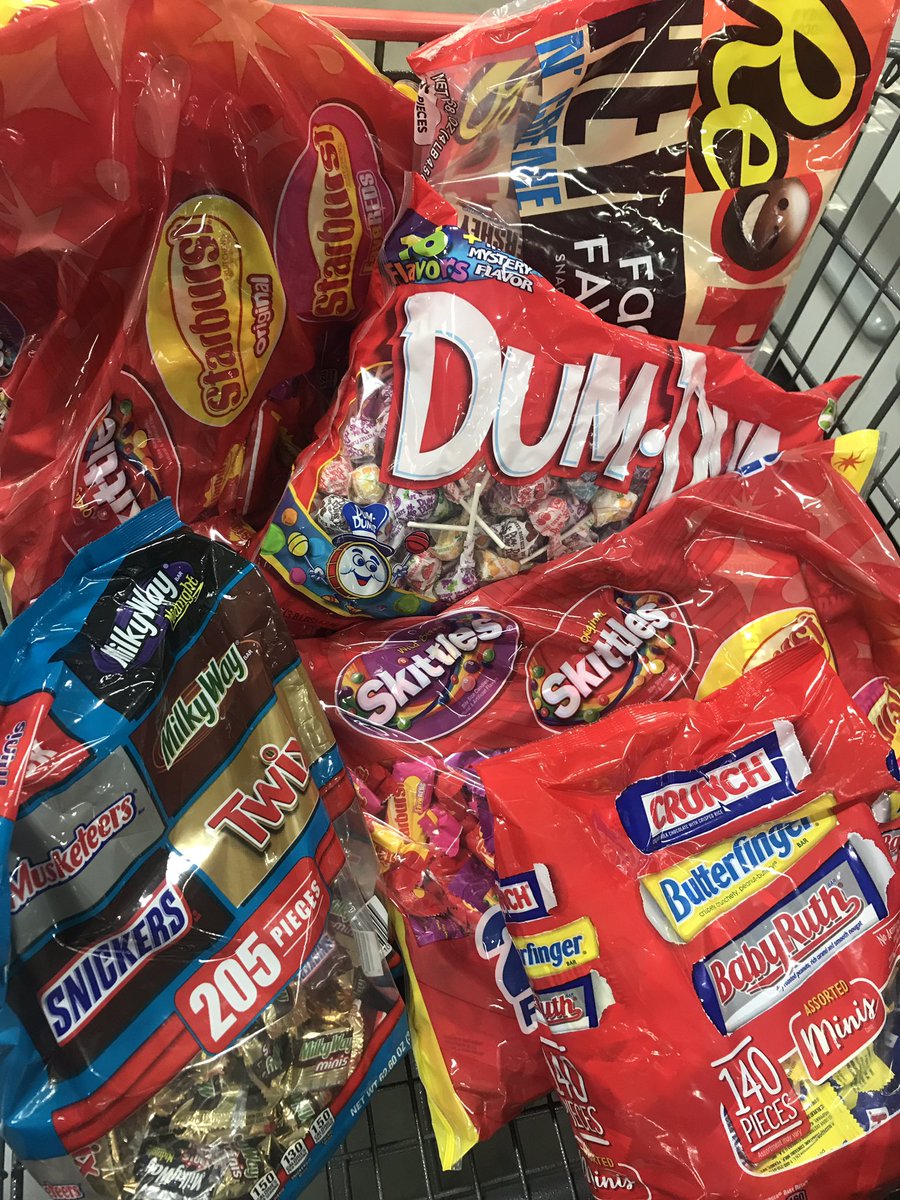 NajulaT's tweet photo. Stocking up on treats for tomorrow’s @SlaterPBSA #trunkORtreat event #chooseSlater #ChoosePBSA @ColaSlater @Freedom4th @SlaterRobotics #Halloween2020 https://t.co/oAZduHt5K2