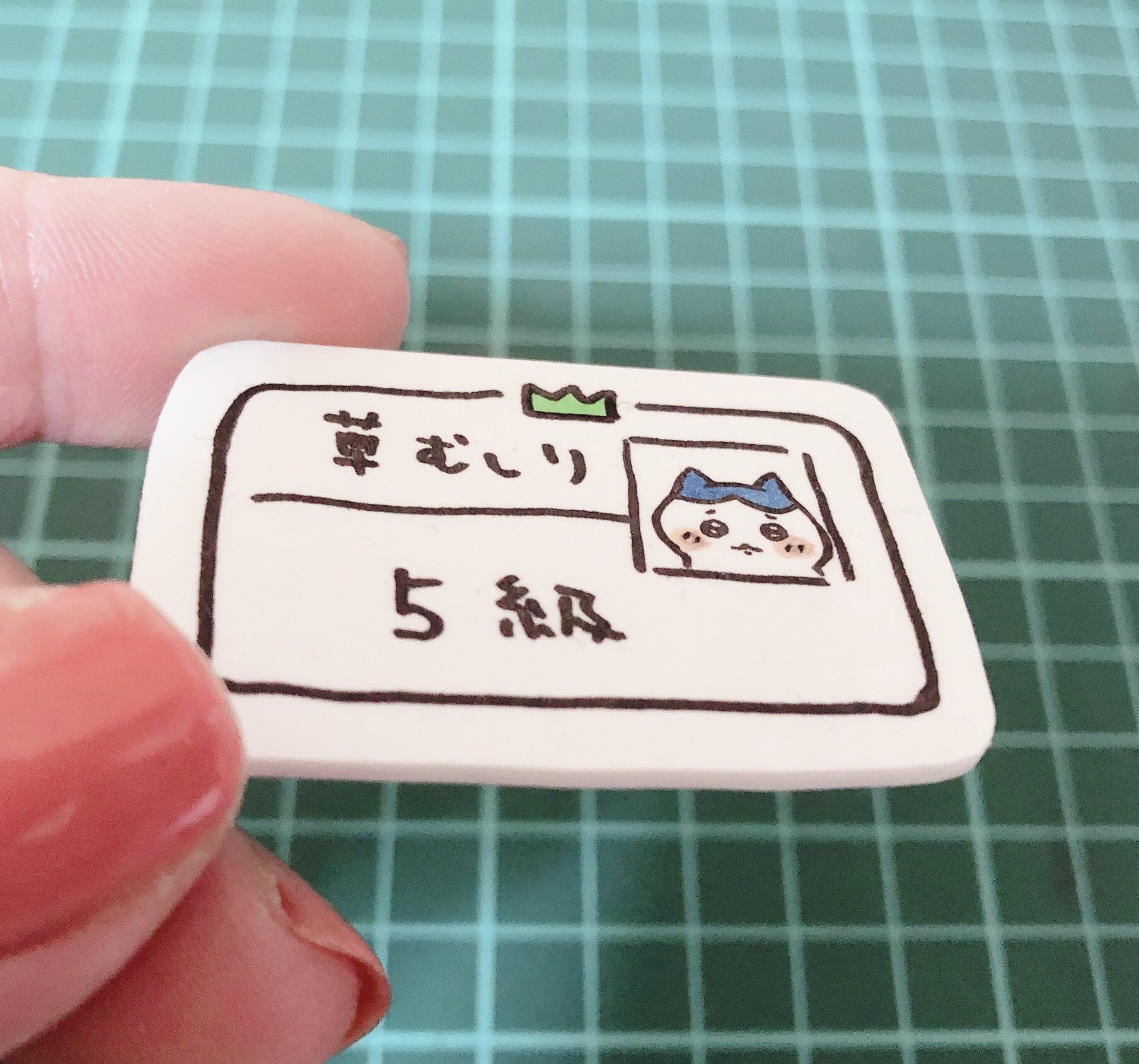 らいちぃ ちっこい 可愛い クッキングシートでサッ スッ パタン でやったらまっすぐになった T Co Xsy3h85s0t Twitter
