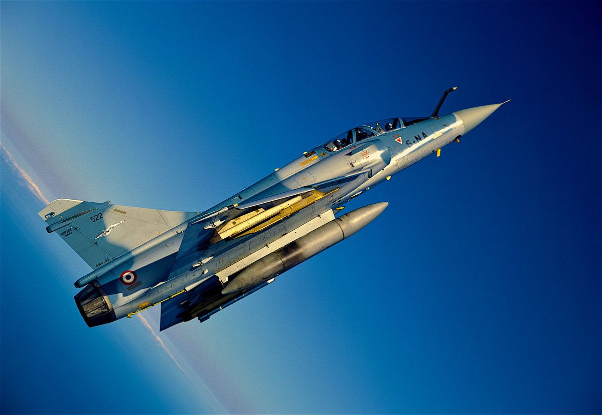 BlickyIan's tweet photo. the Mirage 2000 is one of the few aircraft I've accidentally lost control of . I ended up in the Vertical at about 50kts about to do a tail slide - I let go of the stick and the aircraft simply flopped onto its back and then pointed nose down - Thank you Mr Dassault  stunning FBW https://t.co/Ap336YRjxI