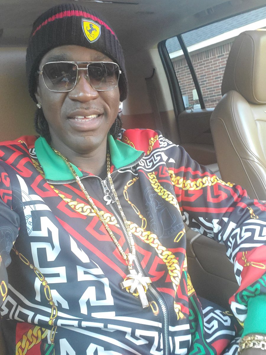 BlackHeffShow's tweet image. Never sleep on a nicca with Bigg Dreams!!! #Jakafella #BlackHeff #SameNizzle #DifferentBankrolls