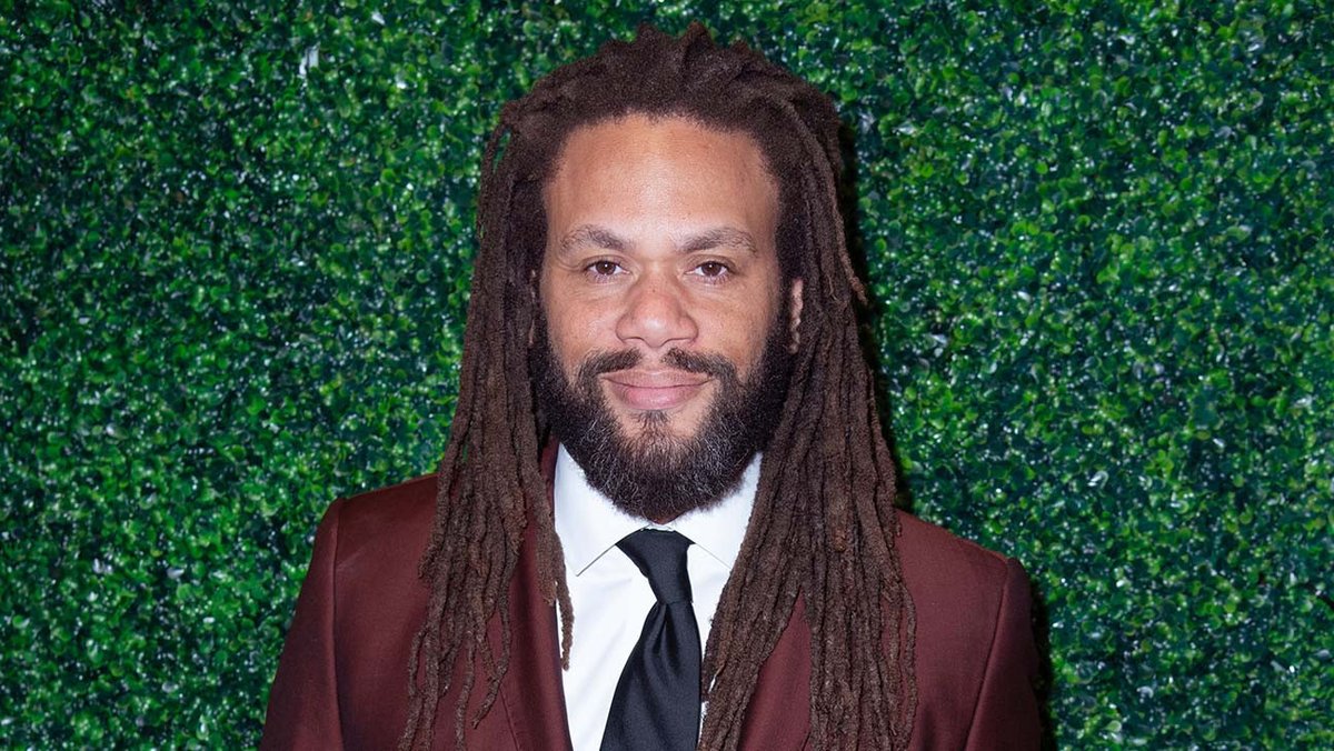 THR's tweet image. The Black List has teamed with Google Assistant to launch the 2020-2021 Black List and Google Assistant Storytelling Fellowship thr.cm/LZcNTn2