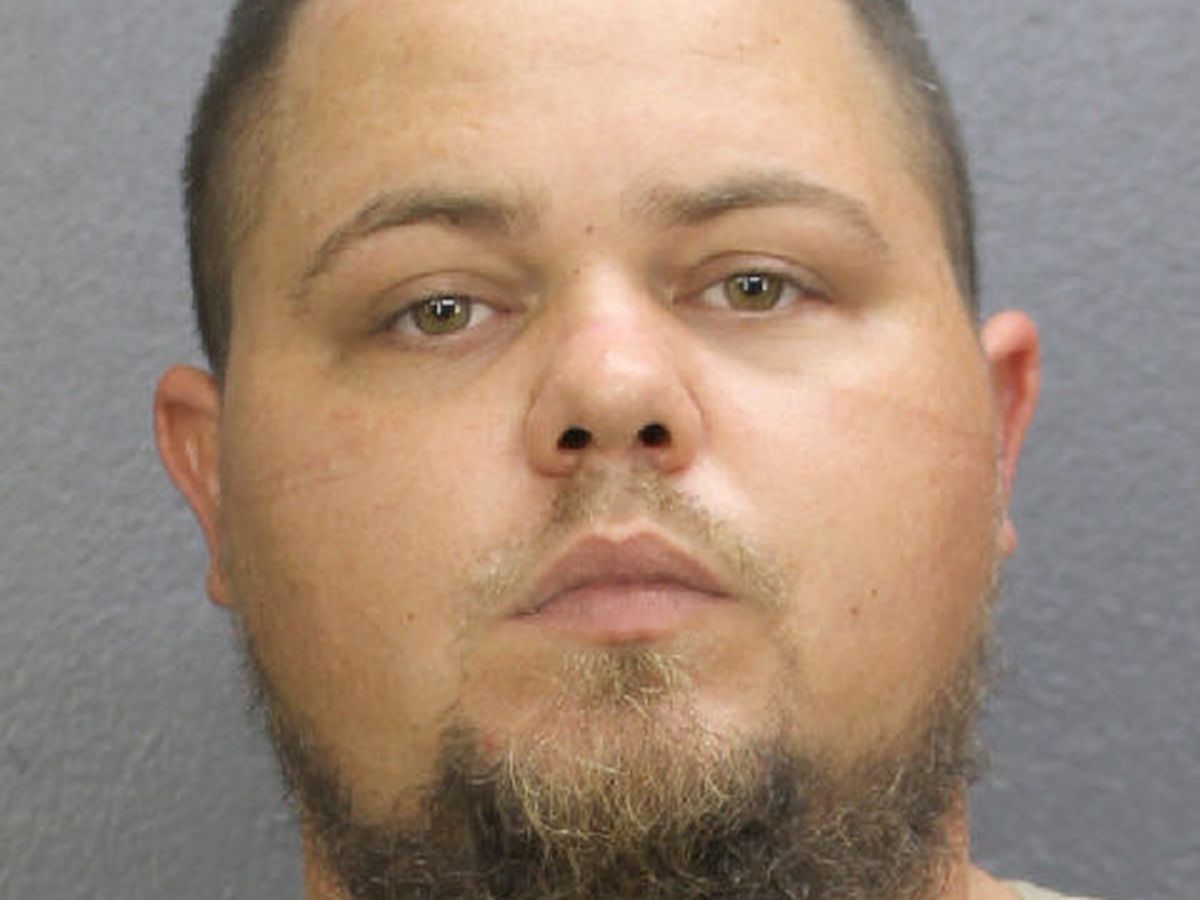 SunSentinel's tweet photo. Arrest made in crash that killed father of NFL player James White https://t.co/MN4rKGzw6w https://t.co/q96O5Q5uBi