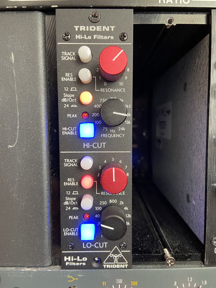 Genius on electric guitars!,
⁦<a href="/Trident_Audio/">Trident Audio Developments</a>⁩