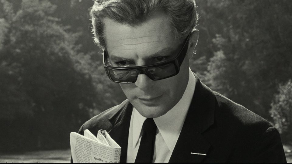 Quinta é dia de muitas estreias no Cinema! 🎥🤩
No @cinesescsp, a sessão presencial da semana é Oito e Meio, obra-prima de Fellini! O Cine segue com 1 sessão por dia, respeitando todos os protocolos de segurança. Mais informações e ingressos no site: https://t.co/iqpmf0fIbG https://t.co/SMf18ncA3i