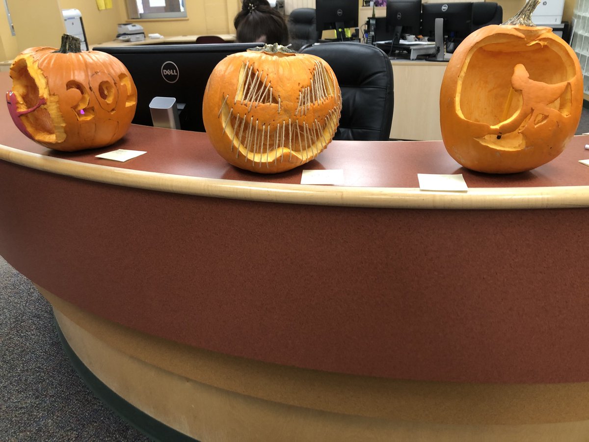 JoesCouncil's tweet photo. So many amazing pumpkins from the pumpkin carving contest!! Great job to all the pods and families. Winners will be announced tomorrow! 
@StJoesCHS https://t.co/qBiaELjrCm