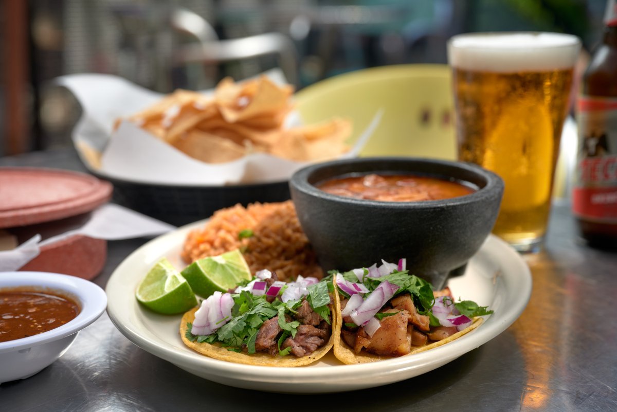 Street Tacos Lunch Special 

#RioRioCantina #BarOnTheRiverwalk #DineIn #OpenDaily #ChowNow #SanAntonioRiverwalk #SARiverwalk