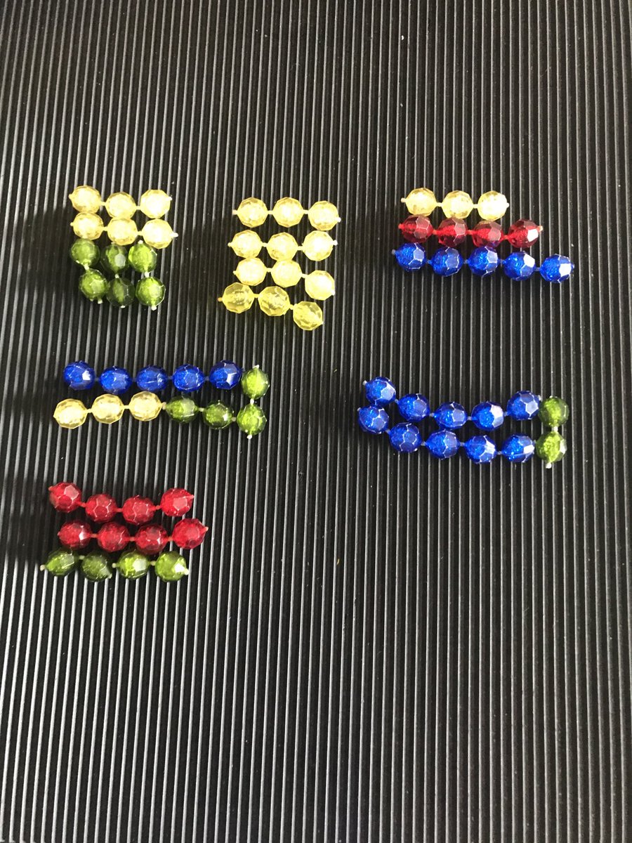 MmeChinFSL's tweet image. How many different ways can we make 12?  We played today with our jewels to help us visualize numbers. #yrdsbmath #makemathvisual