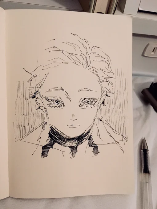 昨晩の猗窩座初描き?

ここまでで
ボールペン 2分ドローイング 