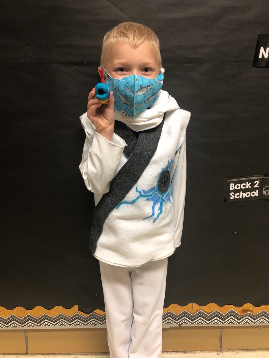 Showing off our spooky monsters!
<a href="/KurtzElementary/">Paws the Cougar</a>