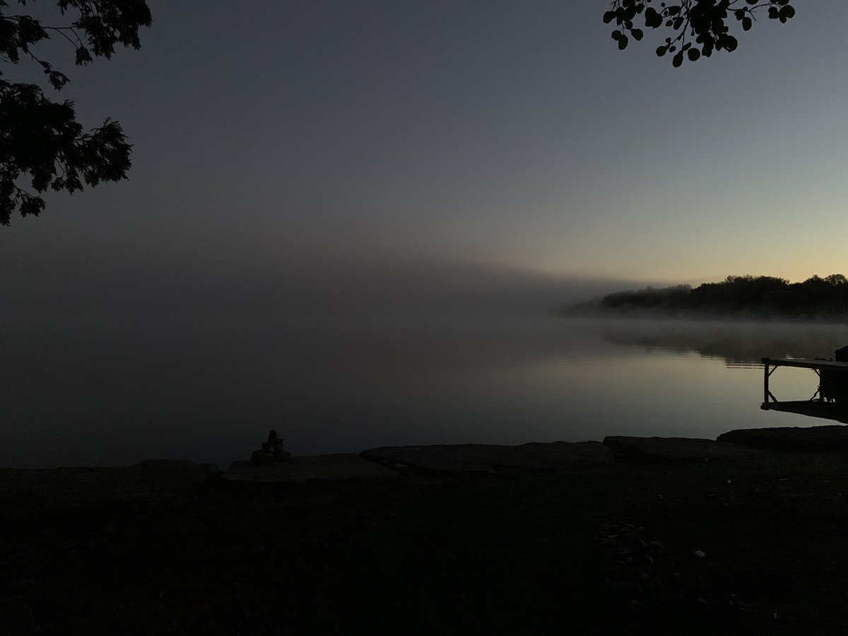 dave_kroes's tweet photo. #picturePTBOCounty Contest Pigeon Lake October 9,2020 6:49 am https://t.co/oHxQHXTYGn