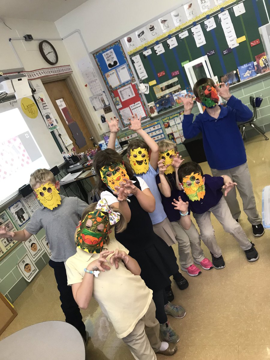 cy103202's tweet photo. We love Class Dojo in first grade!  @ClassDojo @cy103202 @mojosmonstermash https://t.co/8CCjhNdEnb