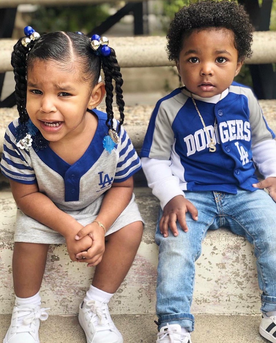 BabyfeverU's tweet photo. Congrats to the Dodgers. Wold Series Champs! #Dodgers #DODGERKids https://t.co/7QlM0V0O5j