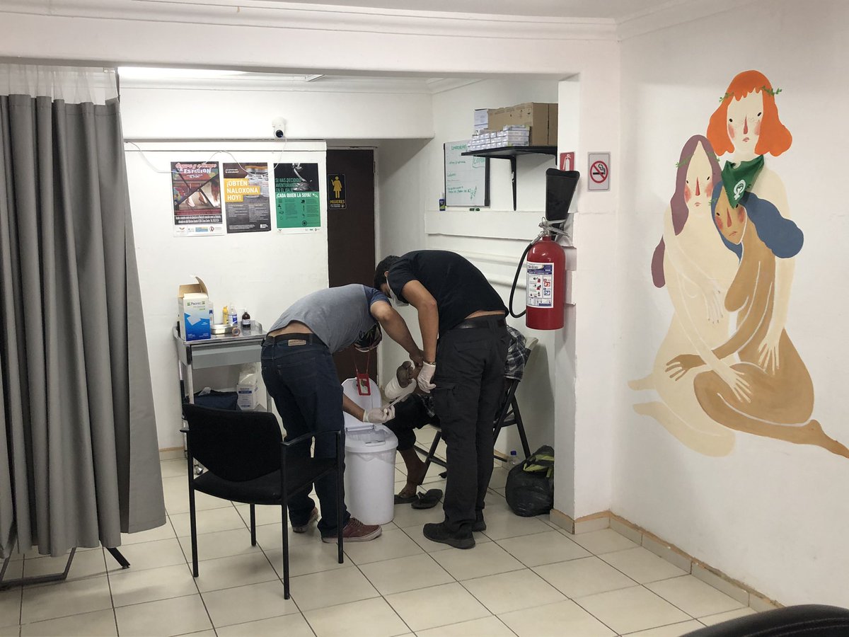 jaimeASL's tweet photo. @VerterAC is the only harm reduction organization in Mexicali and the border with sonora/california/arizona

PWUD have access to clean syringes, safe consumption, OD prevention, wound care &amp; respect

Mexican Government cut all funding in 2018

Ask how you can help us 2 SAVE LIVES https://t.co/tYcEtCniVt