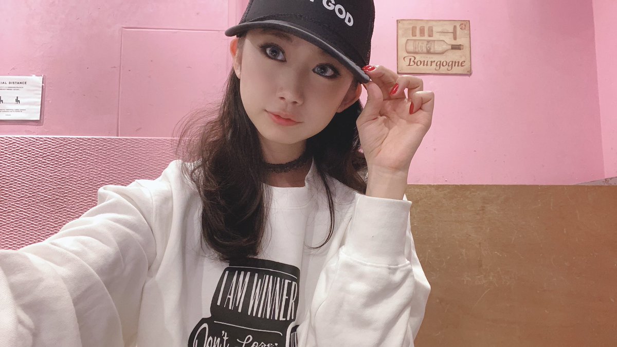nanako_aizawa's tweet photo. 相沢のおすすめはこちらの
ロングスリーブトップスです〜

着膨れしなくて便利で着倒してます🕺🏼
上に羽織りやすいので重宝してます💙

Sweat - Gloves【RN20S05】
https://t.co/E9esnfSwXW

#RIZIN #RIZIN2020 #RIZIN25 #RIZINFF #RIZINガール #RIZINガール2020 https://t.co/IdJgiSToBf