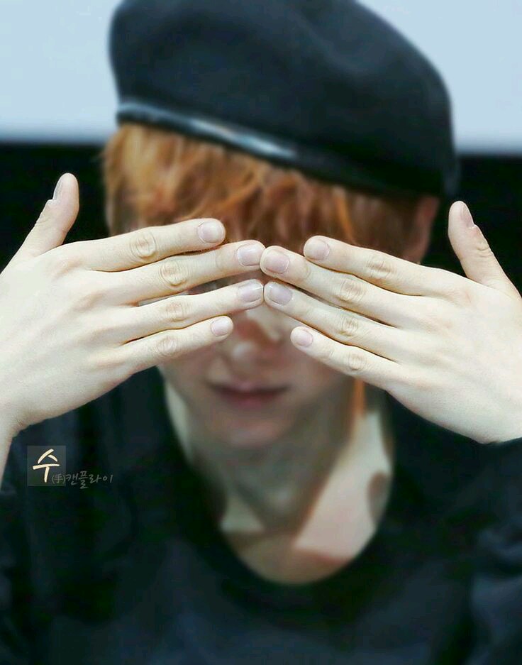 Yoongi's hands, a very dangerous thread  #SUGA  #MinYoongi