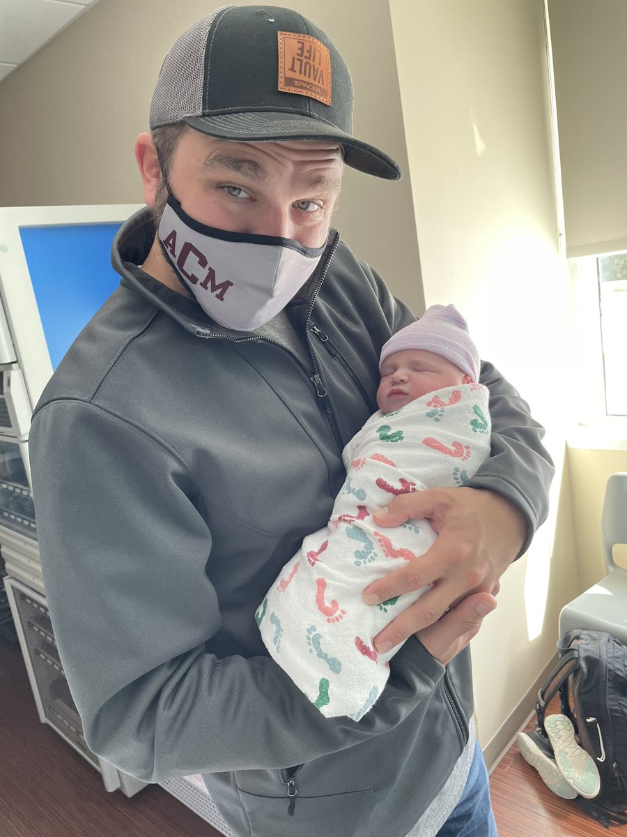 michaelmcever's tweet photo. Benjamin Joel McEver joined us today! Cant wait for his brothers to meet him. https://t.co/ysrjisYGn5