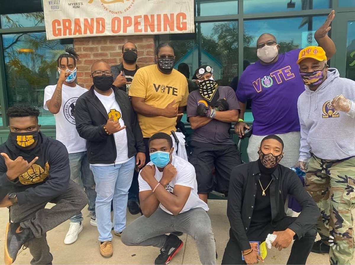 FiveAtlas's tweet image. On October 17th, 2020, over 250 Colorado Residents gathered on the historic Welton Street for the first ever BeWokeVote event. The event was organized by Norman Harris. 

Check out the full article by Peter Lubembela here:
fivepointsatlas.com/stories/bewoke…