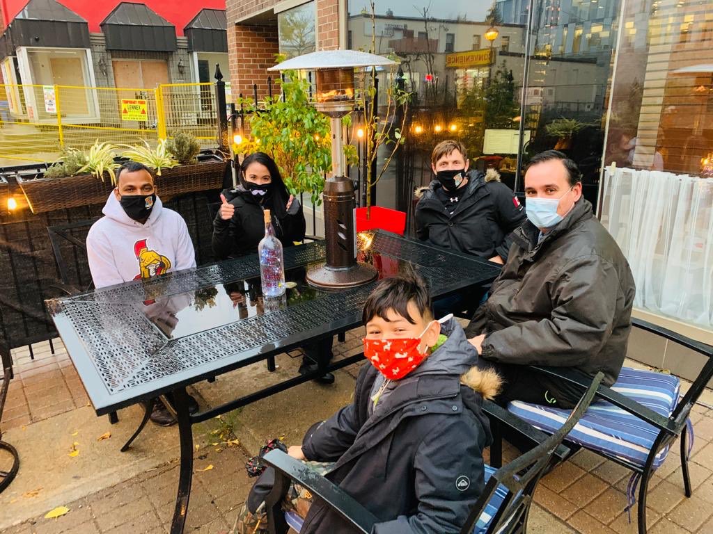 Supporting Fanzorelli's Restaurant tonight with <a href="/BabuNagalingam/">Babu Nagalingam</a> <a href="/paulvicente/">Paul Vicente</a> and <a href="/RoweSantos/">Rowena Santos</a>. Let’s visit our local restaurant patios during this difficult 28 day provincial stage 2 restaurant shut down. @BramptonEcoDev <a href="/bramptondtbia/">Downtown Brampton</a> <a href="/BramptonBOT/">BramptonBOT</a> #supportlocal