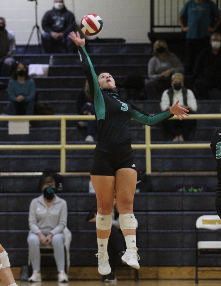 OldhamEraSports's tweet photo. North Oldham volleyball returns to the state tournament with a straight-set victory over Simon Kenton in the regional final. Recap: https://t.co/AycxdJBJy3 https://t.co/qdw6wRtyEt