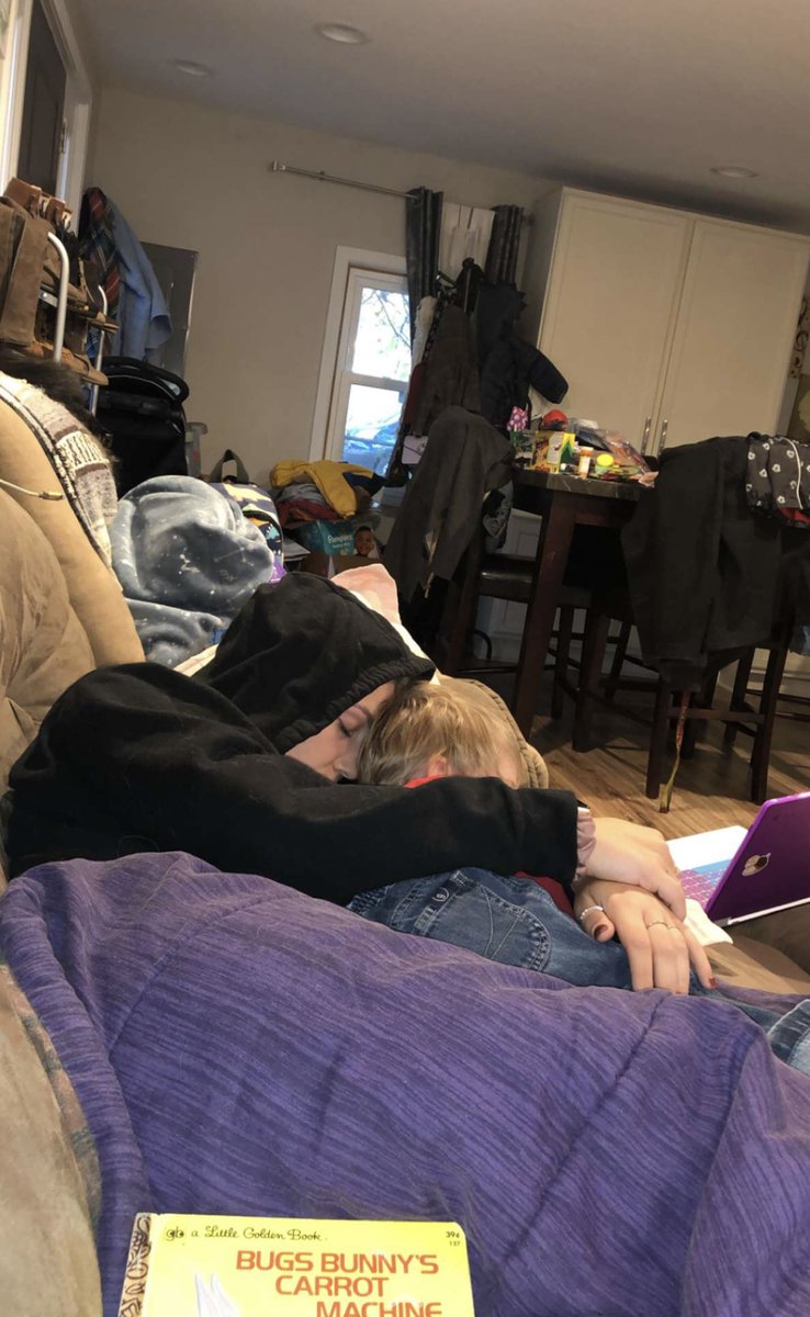 b_whitney7's tweet photo. may have had to come home for a funeral, but your snuggles make everything better. 🤍 https://t.co/OWqIfdliJr