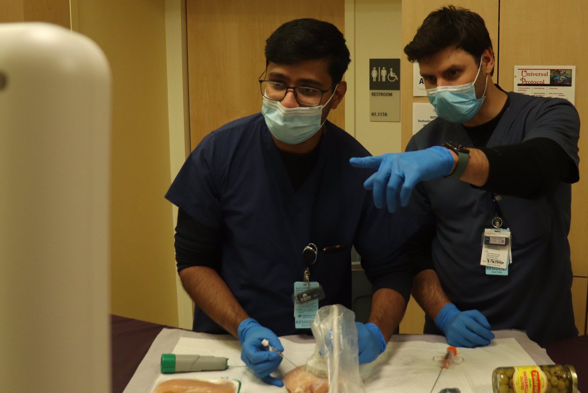 UMass_IR's tweet photo. Our fantastic first year residents getting hands-on practice biopsying olive “tumors” inside chicken breasts #tissueistheissue #fancynewultrasound #UMassIR @UMMSRadiology @AaronHarmanMD https://t.co/p2JxD957qG