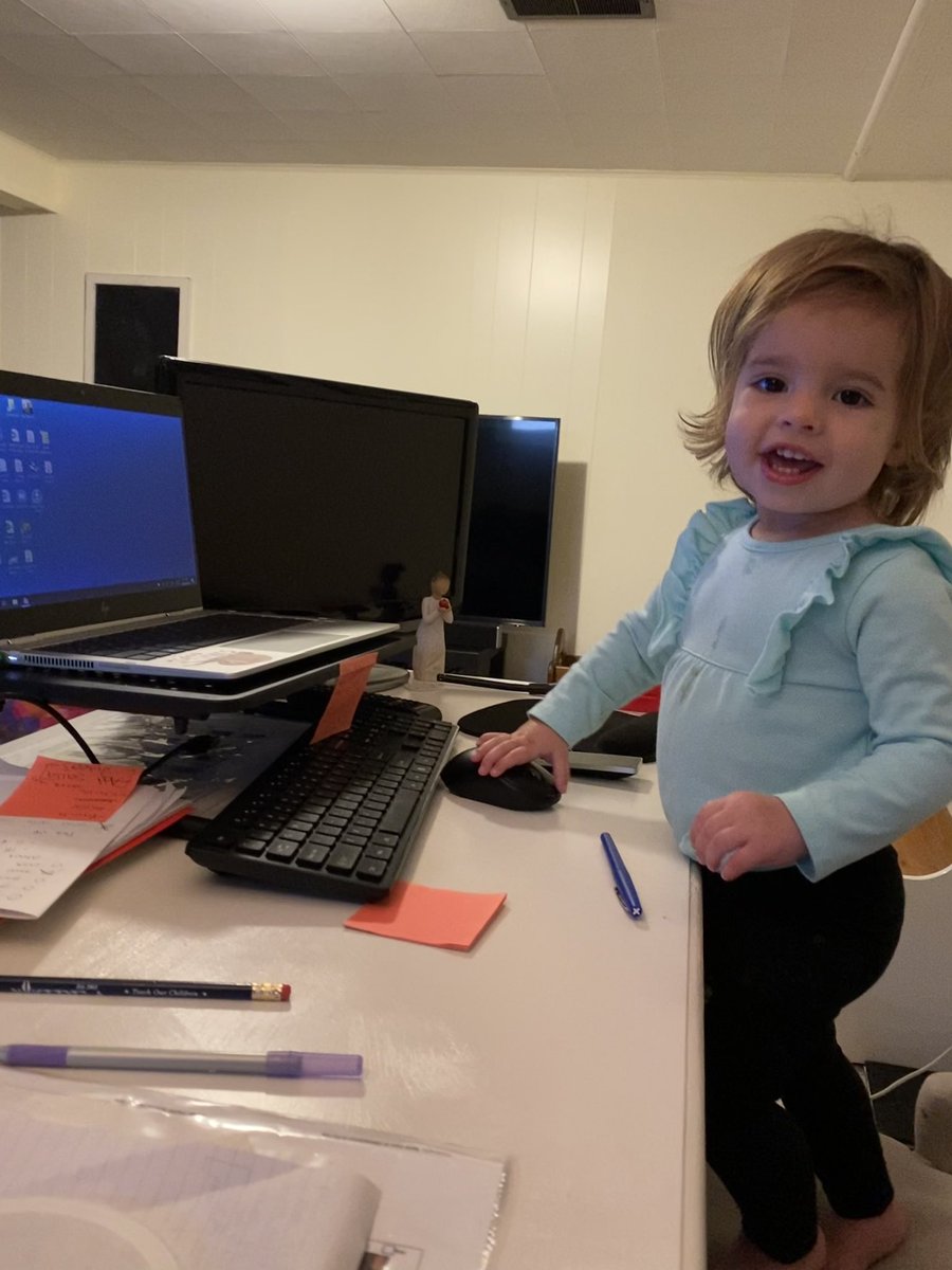 Sara Dee tweet media