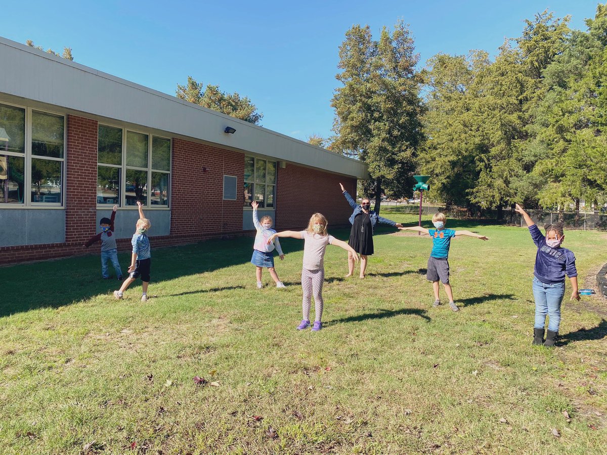 Hunter Firsties (@hunterfirsties) on Twitter photo Wrapping up our first week back with some pretty awesome Hunter ⭐️⭐️⭐️’s!!
<a href="/HunterPrincipal/">Hunter GT-AIG Elem</a> Wrapping up our first week back with some pretty awesome Hunter ⭐️⭐️⭐️’s!!
<a href="/HunterPrincipal/">Hunter GT-AIG Elem</a>