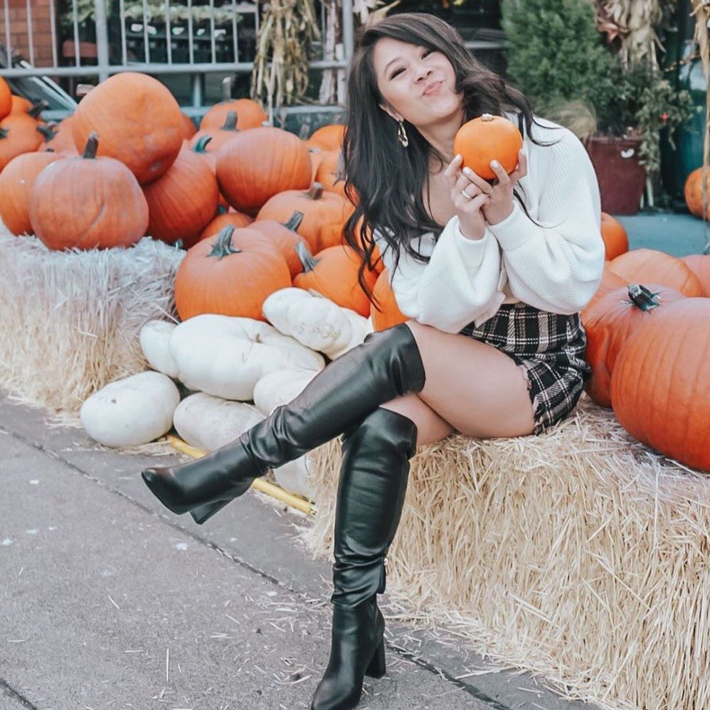 AliceCWhitlock's tweet photo. Alice’s Tip Of The Day: Posh Pumpkin. #StyleFile https://t.co/trgpmyd8nu