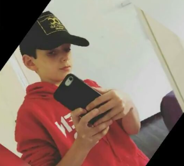 maxatzmon's tweet photo. Nice #selfie, Max! 😁👍 #theVoice #thevoicekids2020 #singers https://t.co/rjUcuqLR8N