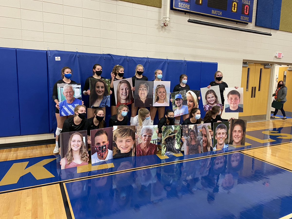 EdgewoodGVB's tweet photo. Fun to “have” all of faces in the stands tonight! Excited for the sectional championship on Saturday!!! #PlayforNOW #letsgowood https://t.co/Wa0Rbv4rqJ
