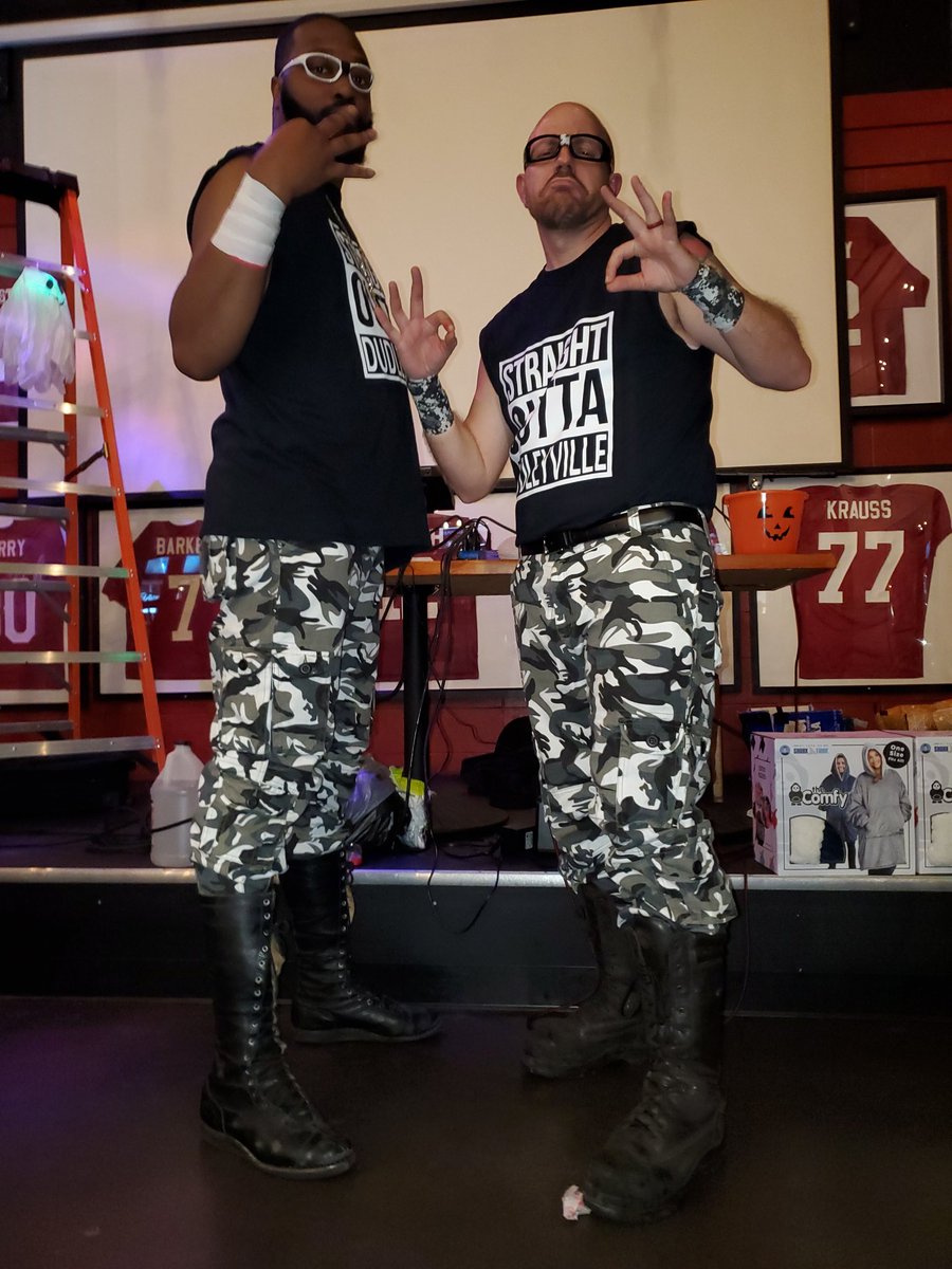 Punk_Phoenix's tweet photo. One Night Only at @HoundstoothBar , The Dudley Boyz!
@TestifyDVon @bullyray5150
#3d #GetTheTables #Testify https://t.co/tFPCFrW3sw