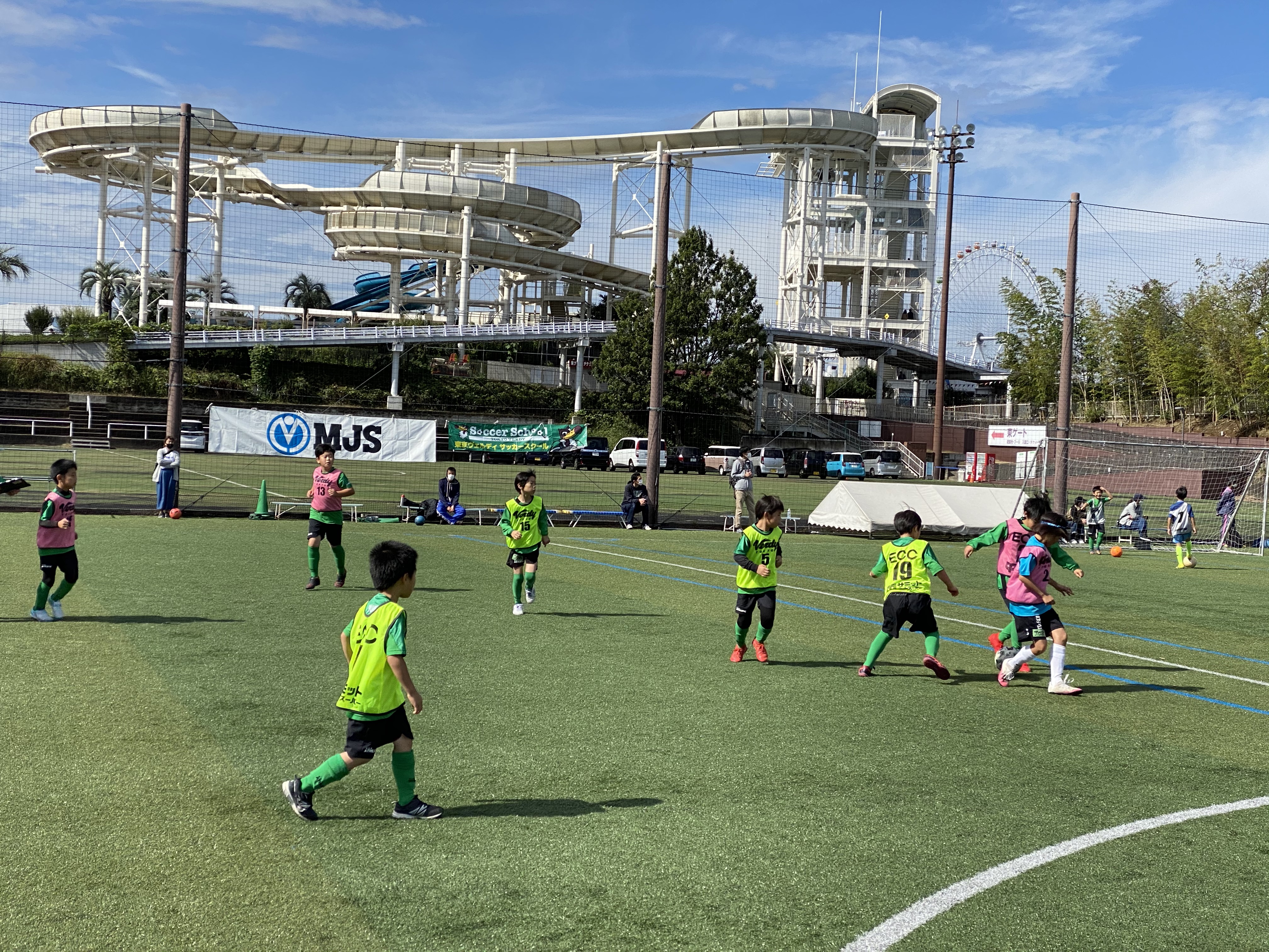 東京ヴェルディ 10 2 日 ｊ2リーグ 第39節 ベガルタ仙台戦 ユアスタ14 00ko スクール 東京ヴェルディ サッカースクールでは 10 18 日 に Mjs Presents 東京ヴェルディサッカースクール アニバーサリーフェスタ を開催しました ご参加