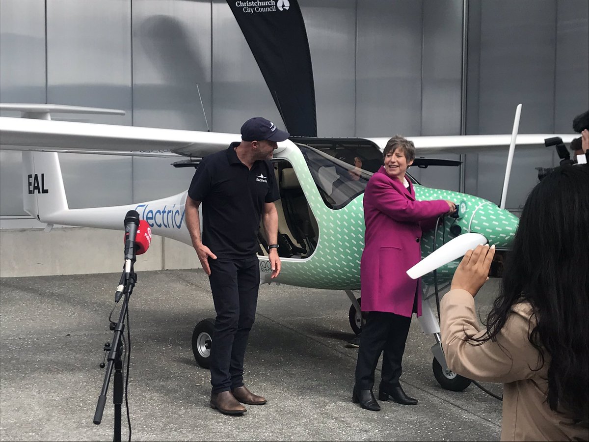 mapolglase's tweet image. Brilliant to be at the official launch of @electricairline today, bring on the aviation revolution! 

#ePlane #pipistrel #electricair #futureofaviation