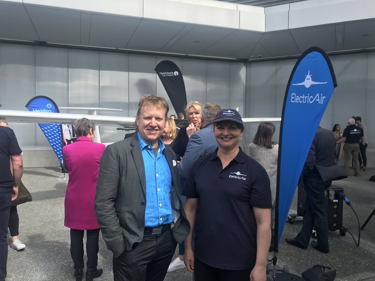 mapolglase's tweet image. Brilliant to be at the official launch of @electricairline today, bring on the aviation revolution! 

#ePlane #pipistrel #electricair #futureofaviation